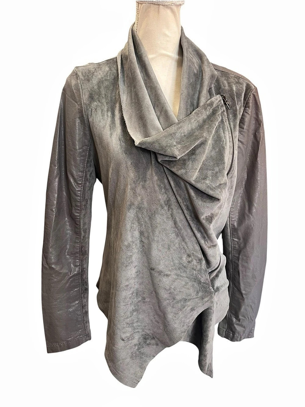BLANKNYC Gray Faux Suede Leather Drape Front Moto Jacket Medium Asymmetrical - Picture 2 of 14